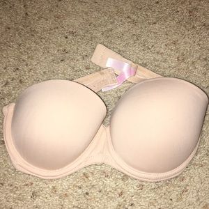 PINK Strapless bra push up with attachable straps